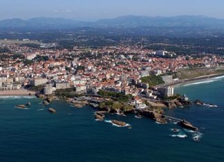 De Michigan a Euskadi. Sol, surf y buena comida en Biarritz