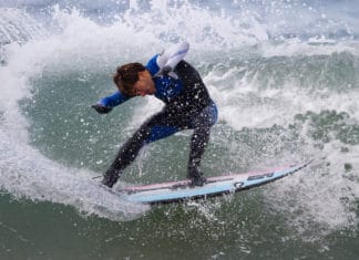 Pukas surf+Tecnalia=Una tabla de surf high-tech