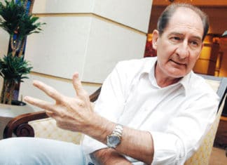 Brian Currin habla, peligrosamente, en Turquía del «Proceso de Paz» en el País Vasco