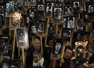 Un brillante artículo de Javier Cercas en The Guardian, sobre ETA