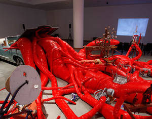 La nueva exposición del Guggenheim Bilbao sigue generando atención