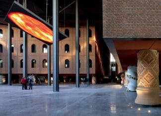 La Alhóndiga de Bilbao en la revista italiana Interni