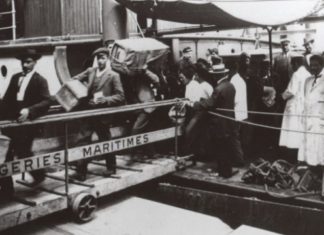 Una obra de teatro cuenta la historia de la llegada de los inmigrantes vascos a Argentina