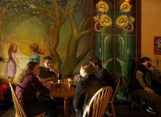 Barriles de sidra vasca en Portland