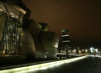 Nuestra bloguera gastronómica visitante, Katie Parla, ya ha empezado a escribir de Euskadi en su blog