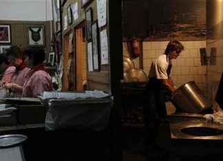 En Pamplona se prepara cocina española,…valenciana, francesa, italiana, japonesa, china…