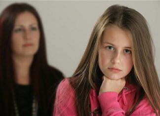 El sexismo también se transmite vía materna, según un estudio de la UPV/EHU