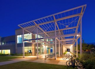 Un curso de cultura vasca en la California State University de Bakersfield