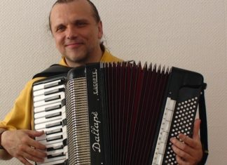 El acordeonista vasco Enrique Ugarte triunfa en Schwäbisch Hall (Alemania) – Con video