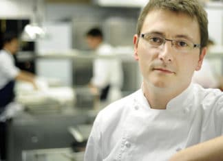 Aduriz sigue presentando su libro por el mundo. Ahora Canadá