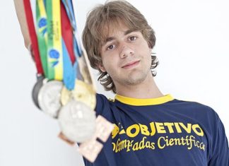 Un joven brasileño gana la medalla de plata de la Olimpiada de Lingüística analizando frases en euskera