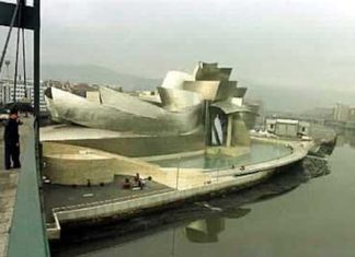 Nueva Zelanda: Nos ponen como modelo, pero cierran Formica (y algunas tonterias de Gehry) El Guggeheim en un diario de Nueva Zelanda
