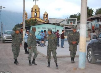 Bilbao (Ecuador) está amenazado por la erupción del volcán Tungurahua, pero los bibainos dicen que no es tan grave