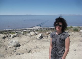 Tesis en la UPV-EHU: A los grupos de música les gusta la estética retro