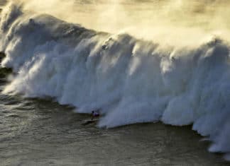 El Arnette Big Wave World Tour de Punta Galea. Simplemente espectacular y lo ha ganado un bizkaino