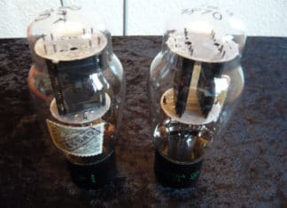 Una curiosidad: Dos válvulas de vacio Sylvania 2A3 «Bilbao»