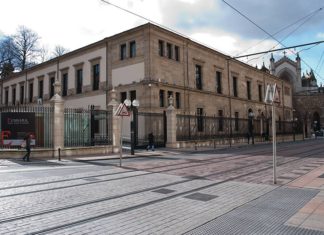 Las mentiras que en Turquía se cuentan sobre el Parlamento Vasco