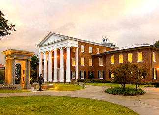 Una estancia de 6 meses en Pamplona. Ni viviendo entre nosotros se escapan de los tópicos
