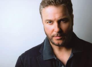 Grissom, the CSI star, talks and sings in Basque