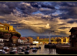 Que de gracias de que no le tiraran al puerto, por estúpido