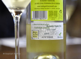 Suecos y holandeses sorprendidos por el txakoli