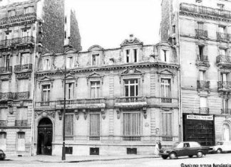 El rey de España habla de «Justicia» en un edificio expropiado por los nazis al PNV y aún no devuelto Edificio comprado por EAJ-PNV, cedido como sede del Gobierno Vasco en el Exilio, incautado por los nazis, entregado al Gobierno de Franco y nunca devuelvo a sus legítimos propietarios