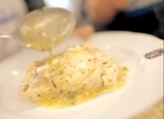 La receta de la «merluza en salsa verde» desde USA/Canadá (vídeo)