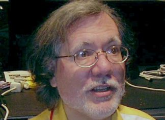 Un «grandmaster» del ajedrez, también puede decir «grandes necedades»