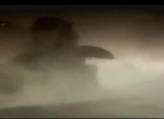 Un espectacular viaje a los secretos constructivos del Guggenheim Bilbao (vídeo) Guggenheim Bilbao - Richard Hammond's Engineering Connections S02E04