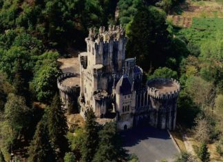 Se subasta el Castillo de Butrón. Precio de salida: 3,5 MM de € Vista aérea del Castillo de Butrón. Puesto en subasta pública por BNP-Paribas