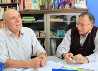Experiencias vascas para la conservación de culturas originarias sudamericanas Andoni Barreña Agirrebeitia asiste a la Alma Máter por invitación de la agrupación Gelps. Foto: Área de Prensa.