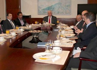 Costa Rica-k interesa du Mondragon Taldean Reunión entre el Gobierno de Costa Rica y el Grupo Mondragon