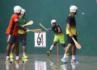 Euskal Pilota Txapelketa jokatzen ari dira Reunion Uharteetan Campeonatos de Pelota Vasca en las Islas de Reunion (2015)