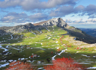 KLMk Euskal Herria bisitatzea proposatzen du….Euskal herri GUZTIA Montañas vasca en el blog de KLM (Fotografía: Monte Gorbea ©Mikel Martinez De Osaba)