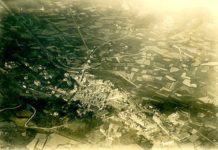 26 de abril. Bombardeo de Gernika. Contra la mentira, más verdad. (Y la marcha fúnebre de Sorozabal) Foto inéditas del Gernika bombardeado del día 28 de Abril de 1937 En el fondo documental del coronel rebelde Francisco Iglesias Brage, que se custodia en el Archivo del Reino de Galicia.