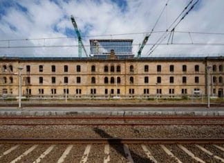 La inauguración de Tabakalera anunciada en Italia el Centro Internacional de Cultura Contemporánea Tabakalera en San Sebastian durante sus obras