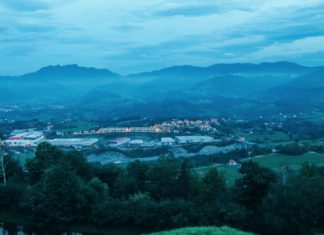 Desde Gran Bretaña: una magnífica descripción fotográfica de Hondarribia y Pasaia Vistas desde el Fuerte San Martin. Fotografia:handluggageonly