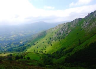«Los vascos son vascos» hace 60 años y ahora Neil Hennessy-Vass en El País de los Vascos