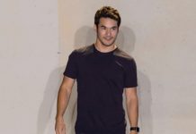 Altuzarra, el diseñador vasco-chino, explora su herencia vasca. «I’ve always been Basque» Joseph Altuzarra en el nyfw presentando su colección primavera 2016