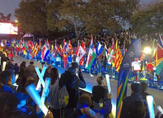 Por primera vez, la Ikurriña en la «Parade of the Nations» del Maratón de New York La ikurriña en la " Parade of the Nations" del maraton de New York de 2015. Ha sido la primera vez