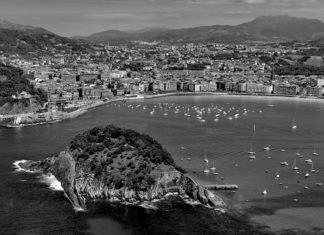 The New York Times promociona su edición digital con una imagen de «La Concha» El New York Times usa una imagen de La Concha para promocionar su edición digital