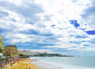 Una hermosa (e incompleta) mirada a la Costa Vasca desde USA Artículo en Melsays sobre la Costa Vasca de Iparralde