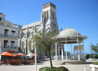 El viaje al País Vasco pensado para los enamorados del jazz neoyorquinos Biarritz uno de los destinos de los aficionados al jazz de New York