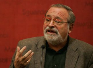 Fernando Savater. Un nacionalista español que está «harto de sí mismo» y de muchos cocineros donostiarras Fernando Savater entrevistado en Brasil