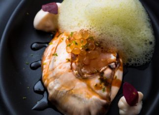 El chef José Pizarro recomienda locales vascos a los británicos Fish works: local produce at Alameda in Hondarribia mandragorastudio.com