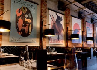 From Yorkshire: Five typically Basque dishes, including “tortilla vasca”–Basque omelette Pintura. restaurante vasco en Leeds, Gran Bretaña