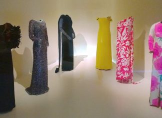 Donostia, Bilbao (y Getaria, Portugalete y Larrabetzu), según la revista Forbes Cristobal Balenciaga museum, Evening Dresses, late 1960s. Photo Paul Allen