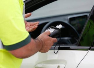 Si estás muy borracho sí eres un vasco y además para ser vasco parece imprescindible ser español Control de alcoholemia