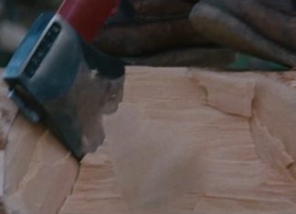 Dior eta holandar batek euskaldunen arimaren parte garrantzitsu bat erakusten diote munduari Fotograma del capítulo dedicado a los vascos de la serie Tales of the Wild, realizada por Dior para promocionar su perfume "Sauvage"