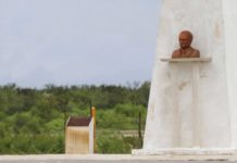 Iribarren, the “Crazy Basque” who built a monument in Mexico to Scotsman Fleming (video) El Monumento a Fleming que el vasco Iribarren le erigió en México (fotografía: Héctor García)
